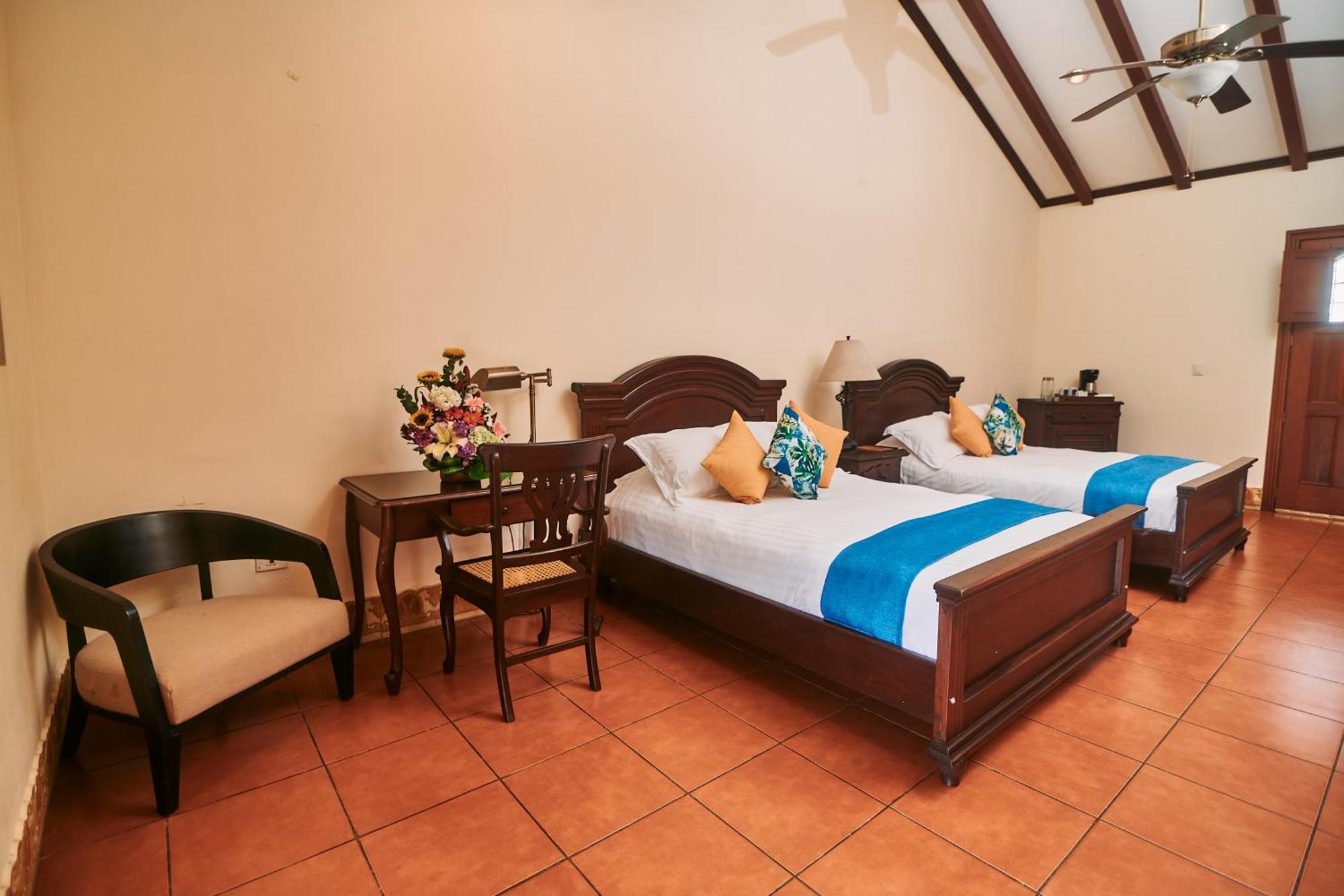 Hotel Plaza Colon - Nicaragua 4*